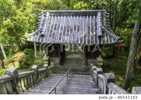 鴨神社 随身門 岡山県浅口市 鴨神社 随身門 岡山県浅口市 80542193