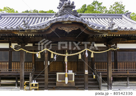 鴨神社　拝殿　岡山県浅口市 80542330