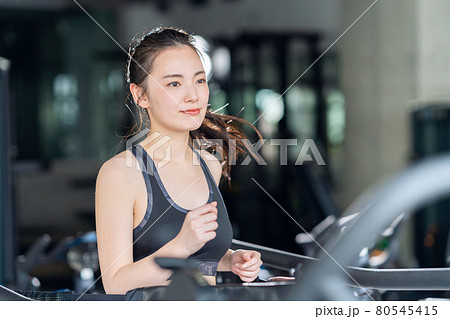 フィットネス スポーツジム トレーニング エクササイズ フィットネス スポーツジム トレーニング エクササイズ 80545415