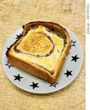 あん食パン トースト あん食パン トースト 80546561