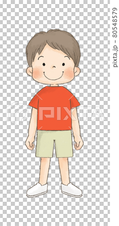 夏服の子供(正面、全身、男の子、赤いTシャツ) 夏服の子供(正面、全身、男の子、赤いTシャツ) 80548579
