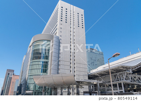 駅前風景　梅田駅 80549114