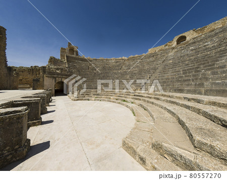 チュニジア・ドゥッガ遺跡 古代劇場 / Roman Ruins of Dougga, Tunisia チュニジア・ドゥッガ遺跡 古代劇場 / Roman Ruins of Dougga, Tunisia 80557270