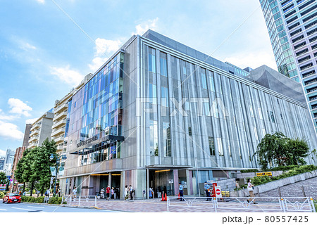 東京渋谷の都市風景　LINE CUBE SHIBUYA 80557425