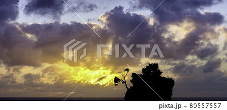 Dramatic sunrise over Adriatic - Croatia Dramatic sunrise over Adriatic - Croatia 80557557