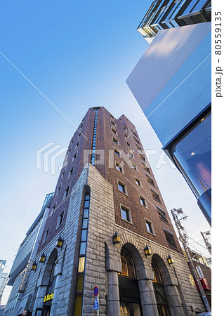 表参道 原宿 ビル ビジネス ファッション 街路樹 ショッピングの写真素材