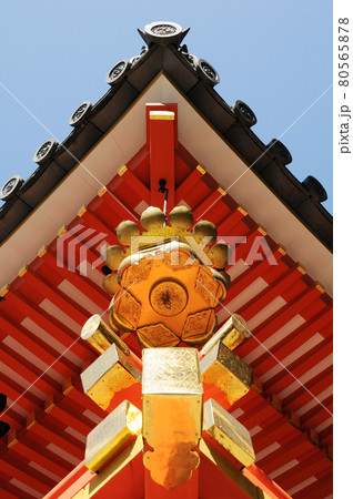 石清水八幡宮 回廊の金飾り 京都府八幡市 石清水八幡宮 回廊の金飾り 京都府八幡市 80565878