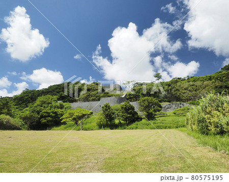 浦添ようどれ 浦添ようどれ 80575195