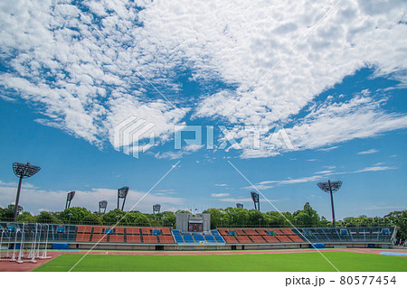 陸上競技場 80577454