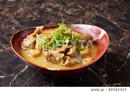 どて焼き　どて煮 80582425