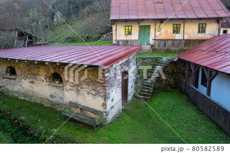 Old houses in The Spania Dolina village, Slovakia. 80582589