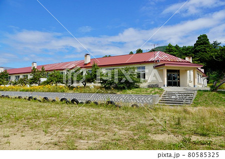 函館市立戸井西小学校（戸井町立小安小学校・廃校） 80585325