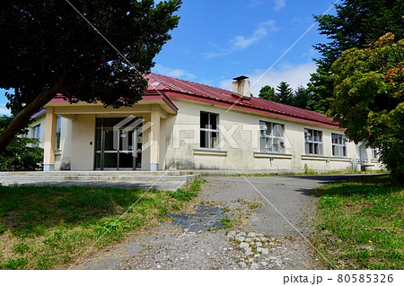 函館市立戸井西小学校（戸井町立小安小学校・廃校） 80585326