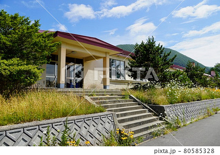 函館市立戸井西小学校（戸井町立小安小学校・廃校） 80585328