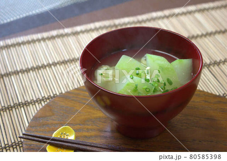 冬瓜のお味噌汁 冬瓜のお味噌汁 80585398