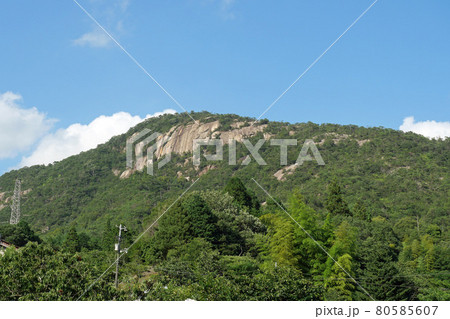 夏の白滝山 夏の白滝山 80585607