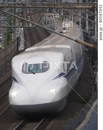 新幹線N700S H1編成 山科付近にて 新幹線N700S H1編成 山科付近にて 80587041