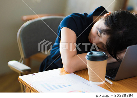 ポートレート 80589894