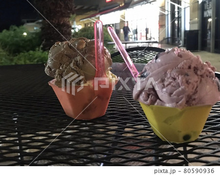 アメリカテキサス州のアイスクリーム アメリカテキサス州のアイスクリーム 80590936