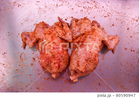 Chicken tobacco appetizing carcasses for cooking in the oven Chicken tobacco appetizing carcasses for cooking in the oven 80590947