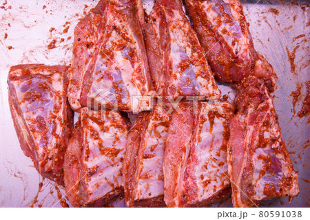 Pork ribs in the marinade and spices macro Pork ribs in the marinade and spices macro 80591038