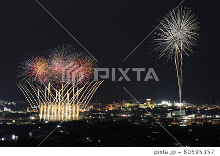 笛吹市夏祭り 石和温泉花火大会 笛吹市夏祭り 石和温泉花火大会 80595357