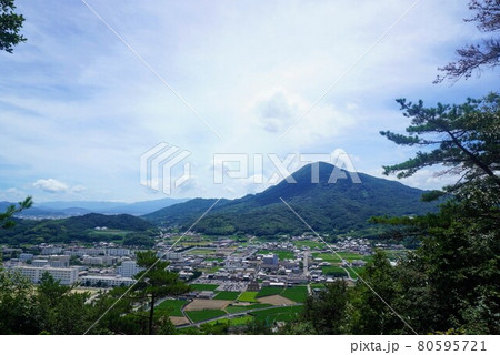 香色山からみる善通寺市3【香川県善通寺市】 80595721