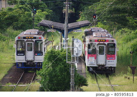 松浦鉄道 江迎鹿町駅 列車交換 松浦鉄道 江迎鹿町駅 列車交換 80595813