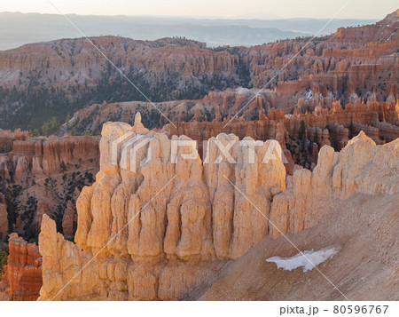 Beautiful sunrise of the Inspiration Point of Bryce Canyon National Park Beautiful sunrise of the Inspiration Point of Bryce Canyon National Park 80596767