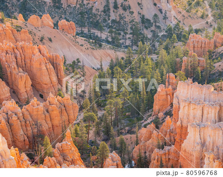 Beautiful sunrise of the Inspiration Point of Bryce Canyon National Park Beautiful sunrise of the Inspiration Point of Bryce Canyon National Park 80596768