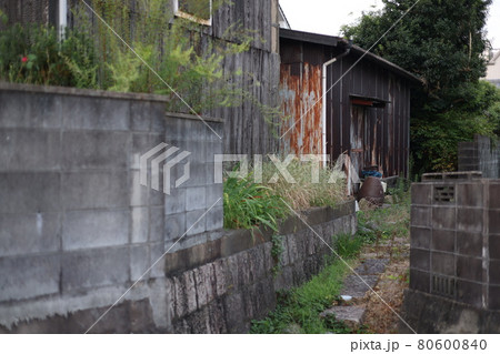 日本の古くてとても美しい建物 80600840