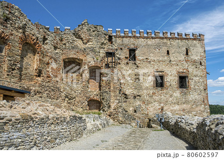 Stara Lubovna castle ruins, Slovakia Stara Lubovna castle ruins, Slovakia 80602597