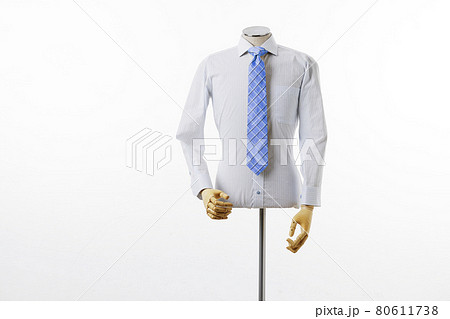 清潔なワイシャツとカラフルなネクタイ 80611738