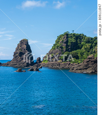 越前海岸(呼鳥門/こちょうもん)福井県 2021年夏撮影 越前海岸(呼鳥門/こちょうもん)福井県 2021年夏撮影 80611847