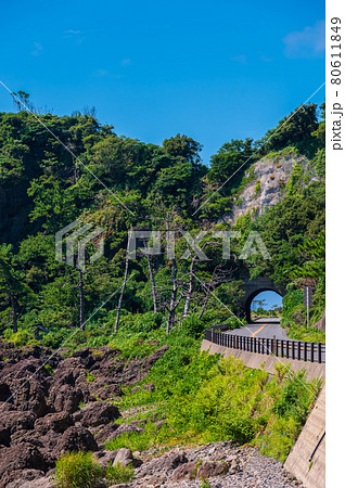 越前海岸(呼鳥門/こちょうもん)福井県 2021年夏撮影 越前海岸(呼鳥門/こちょうもん)福井県 2021年夏撮影 80611849