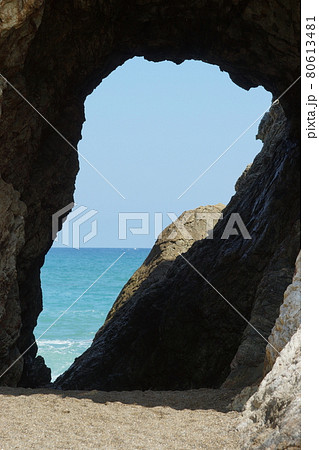 日の出の石門（岸の石門） 80613481