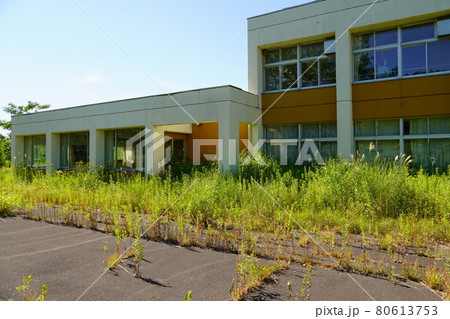 三笠市立新幌内小学校(廃校) 三笠市立新幌内小学校(廃校) 80613753