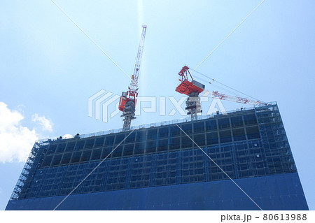 高層ビル建設現場 80613988