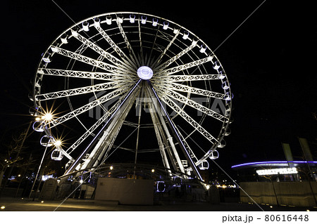 Echo Wheel of Liverpool by night 80616448