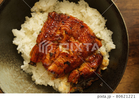 ウナギととろろ 80621221