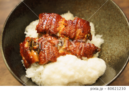 ウナギととろろ 80621230