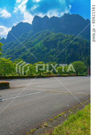 妙義山　初夏の陽気　　妙義ふるさと美術館付近からの景色　　　　　　 80621561