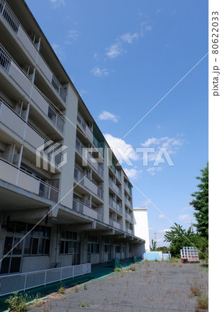閉鎖された団地 80622033