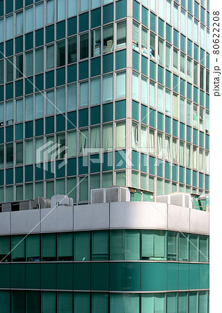 the office at the central, hong kong 16 July 2005 the office at the central, hong kong 16 July 2005 80622208