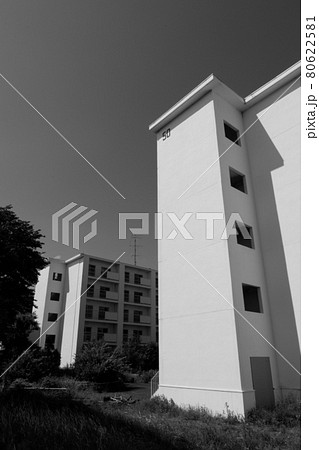 閉鎖された団地 80622581