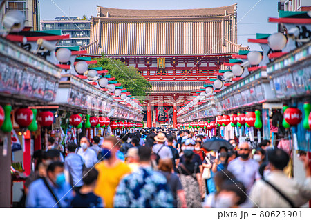 日本の東京都市景観 4千超…戦慄の東京4058人。五輪“狂”行、浅草寺は人流大爆発＝7月31日 80623901