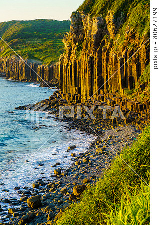 塩俵の断崖の夕景　【長崎県平戸市 】 80627199
