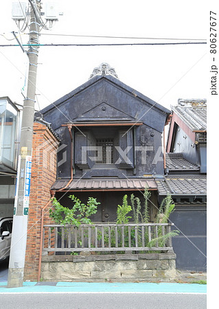 埼玉県越谷市　旧日光街道沿いの蔵  80627677