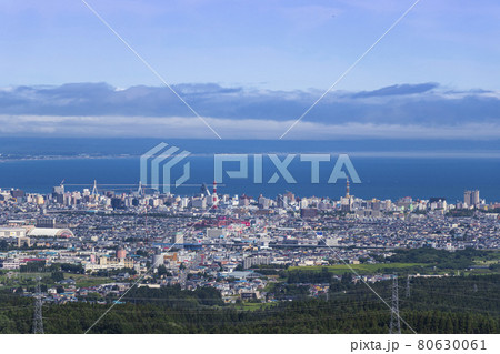 青森 青森市中心街遠景 フェリー埠頭からホテル青森近辺 横09 80630061