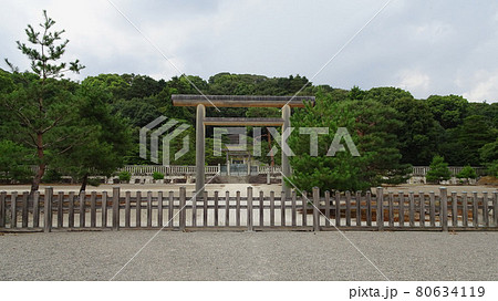 昭憲皇太后の伏見桃山陵東陵/京都府京都市伏見区 昭憲皇太后の伏見桃山陵東陵/京都府京都市伏見区 80634119